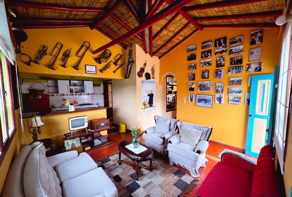 Casa Posada Maestro Carlos Aranguren Duitama Esterno foto